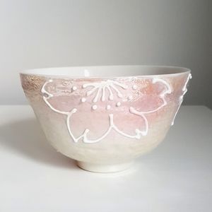 Pearlescent Matcha Whisking Bowl - EUC